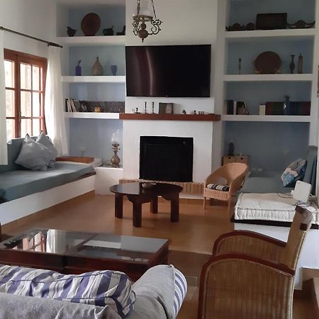 Seafront Villa Joan Nea Skioni Luaran gambar